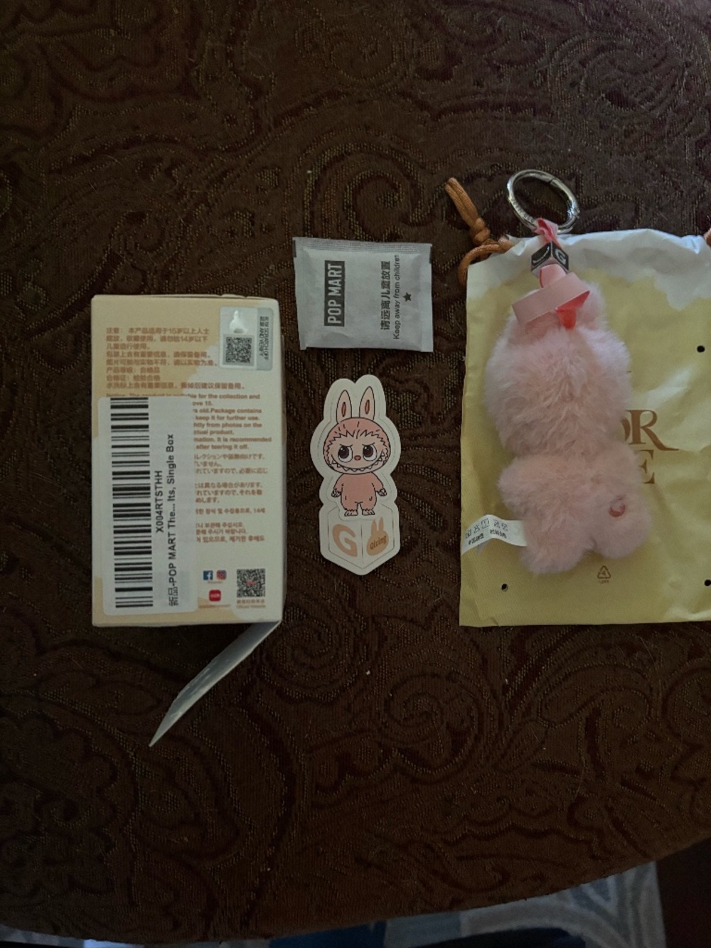 AUTHENTIC, BRAND NEW Labubu from the Pin For Love A-? Series, Letter "G" - Picture 2 of 4